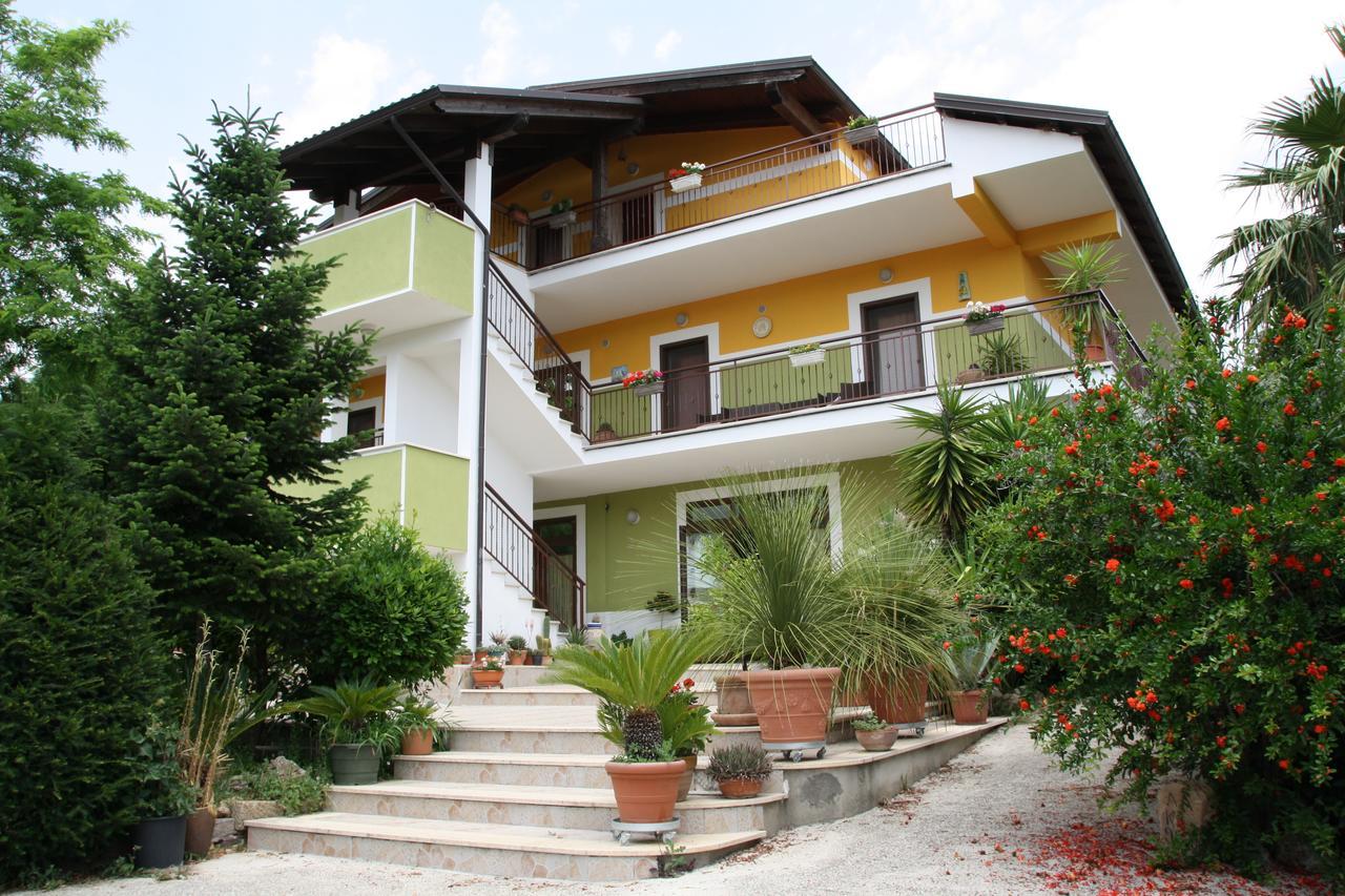 Hotel Il Ritrovo Del Cima Miglionico Exterior foto